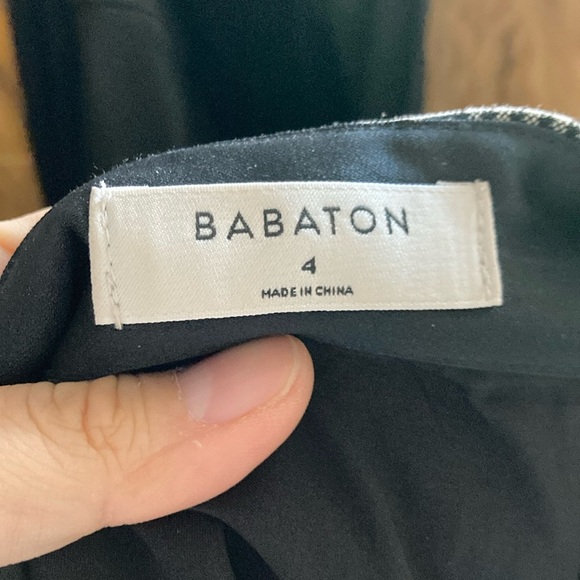 ARITZIA Babaton Modern Check Mini Skirt 4 - Picture 8 of 9